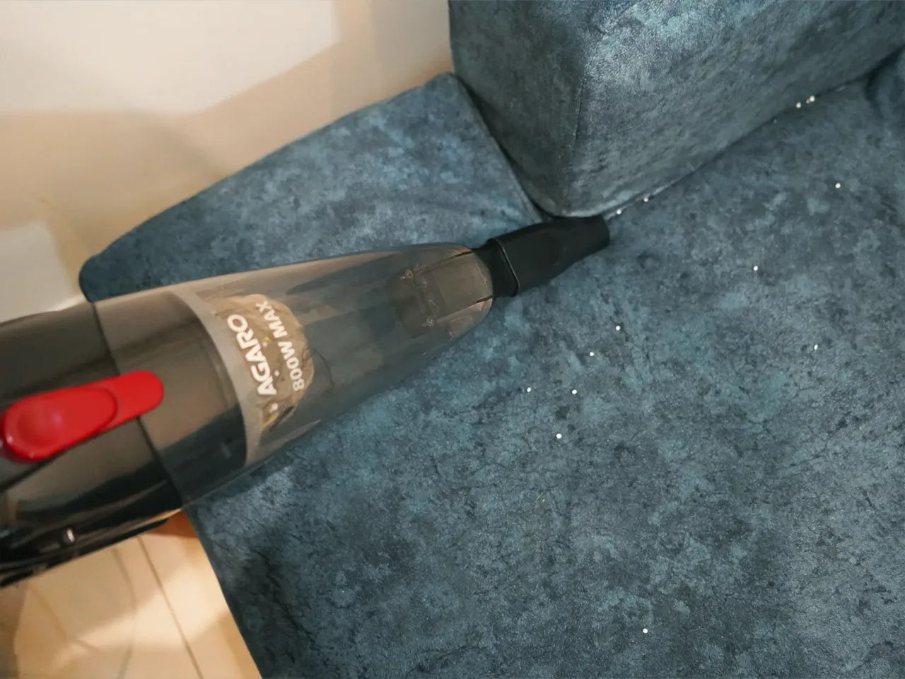 Agaro Regal Vacuum cleaner sofa
