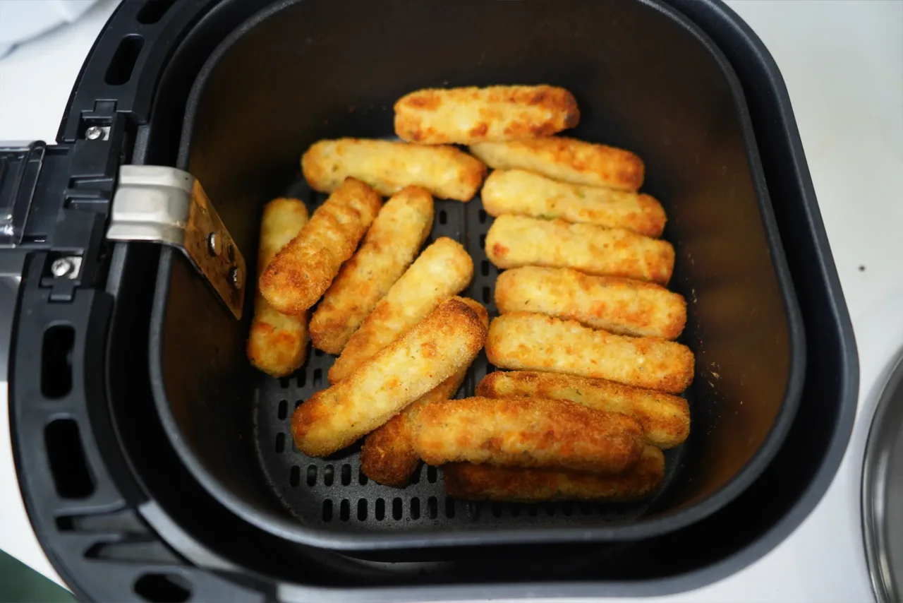 Chilli cheese potato in philips air fryer
